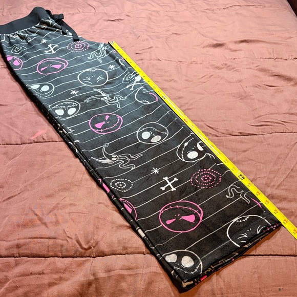 Women’s PullOn Pajama Pants by Disney Brand.  EUC! - Picture 9 of 16